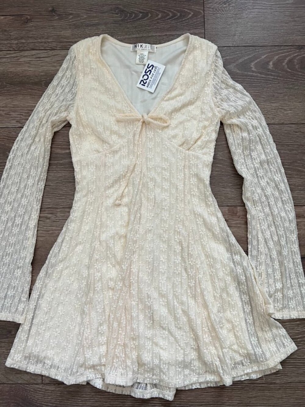 NWT NIKXIE Los Angeles Lace Mesh Long Sleeve Fully Lined Dress Small NEW